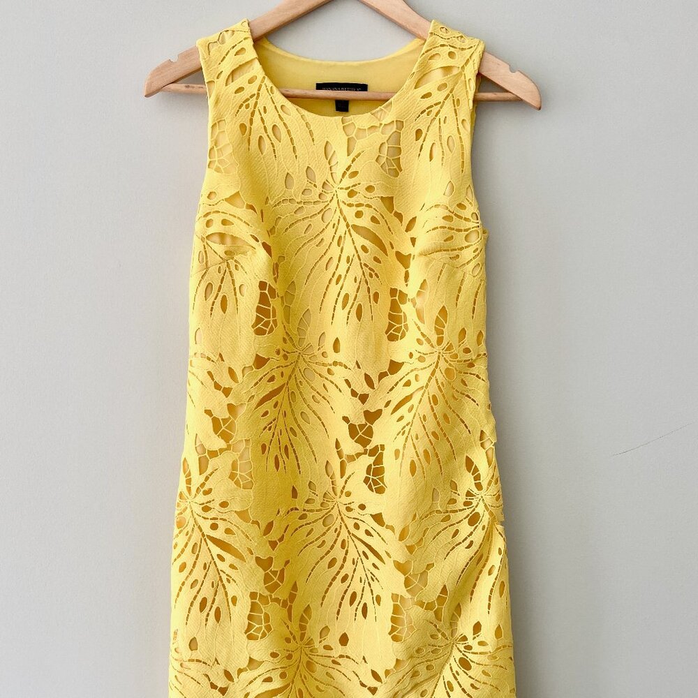BANANA REPUBLIC Yellow Lace Dress - Size 4